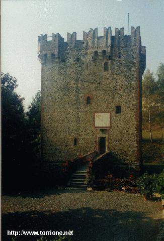 veduta della facciata del torrione